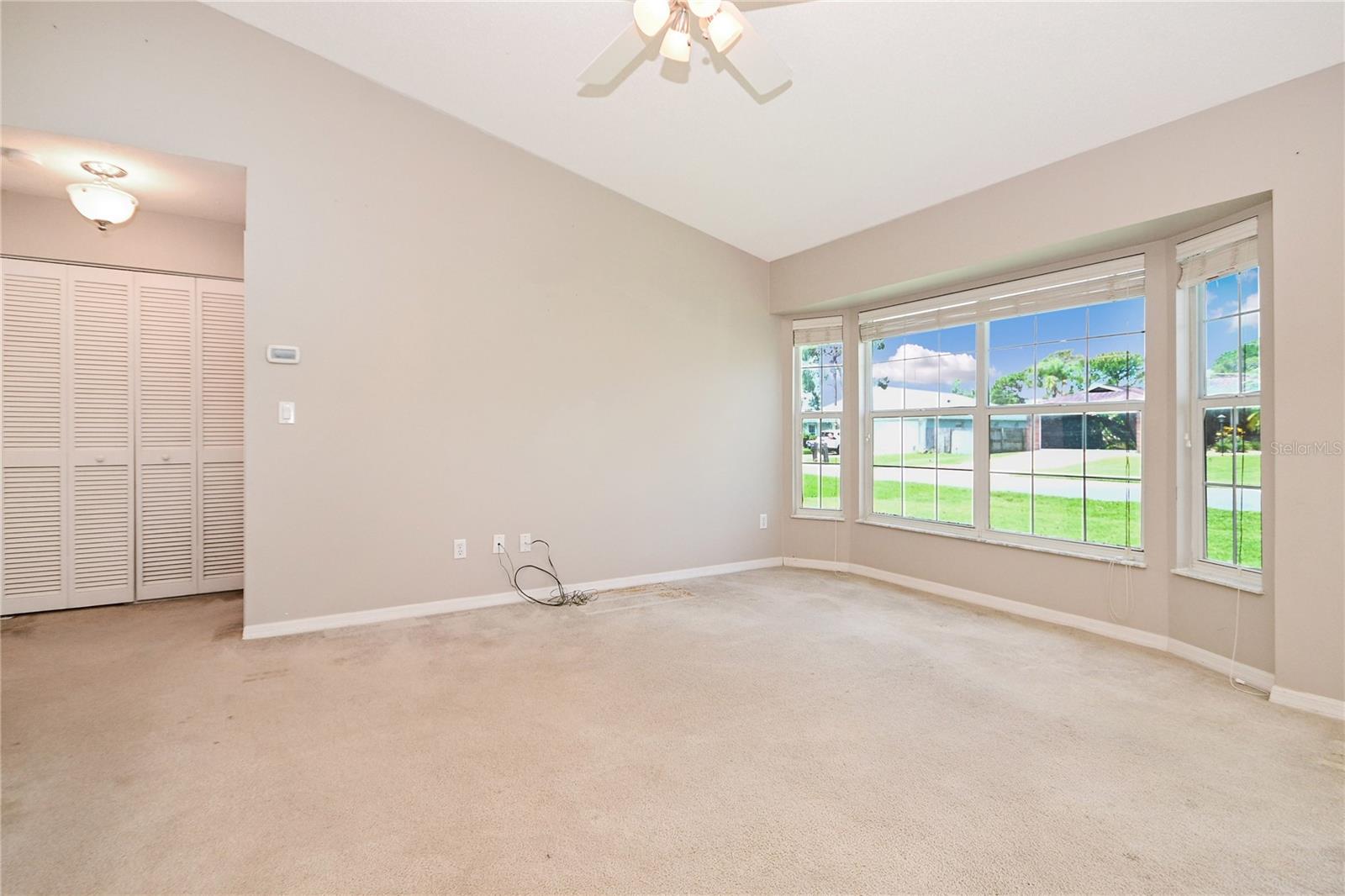 Image 17 of 35 For 1903 Willow Oak Drive