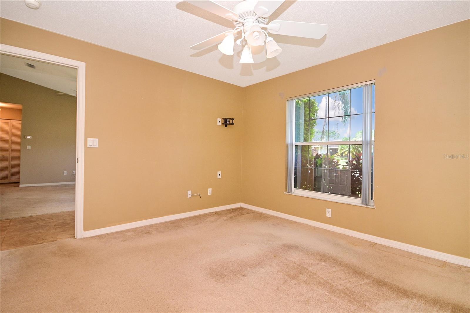 Image 19 of 35 For 1903 Willow Oak Drive
