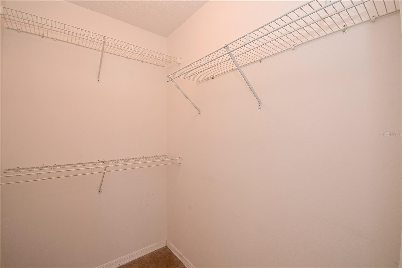 Image 23 of 35 For 1903 Willow Oak Drive
