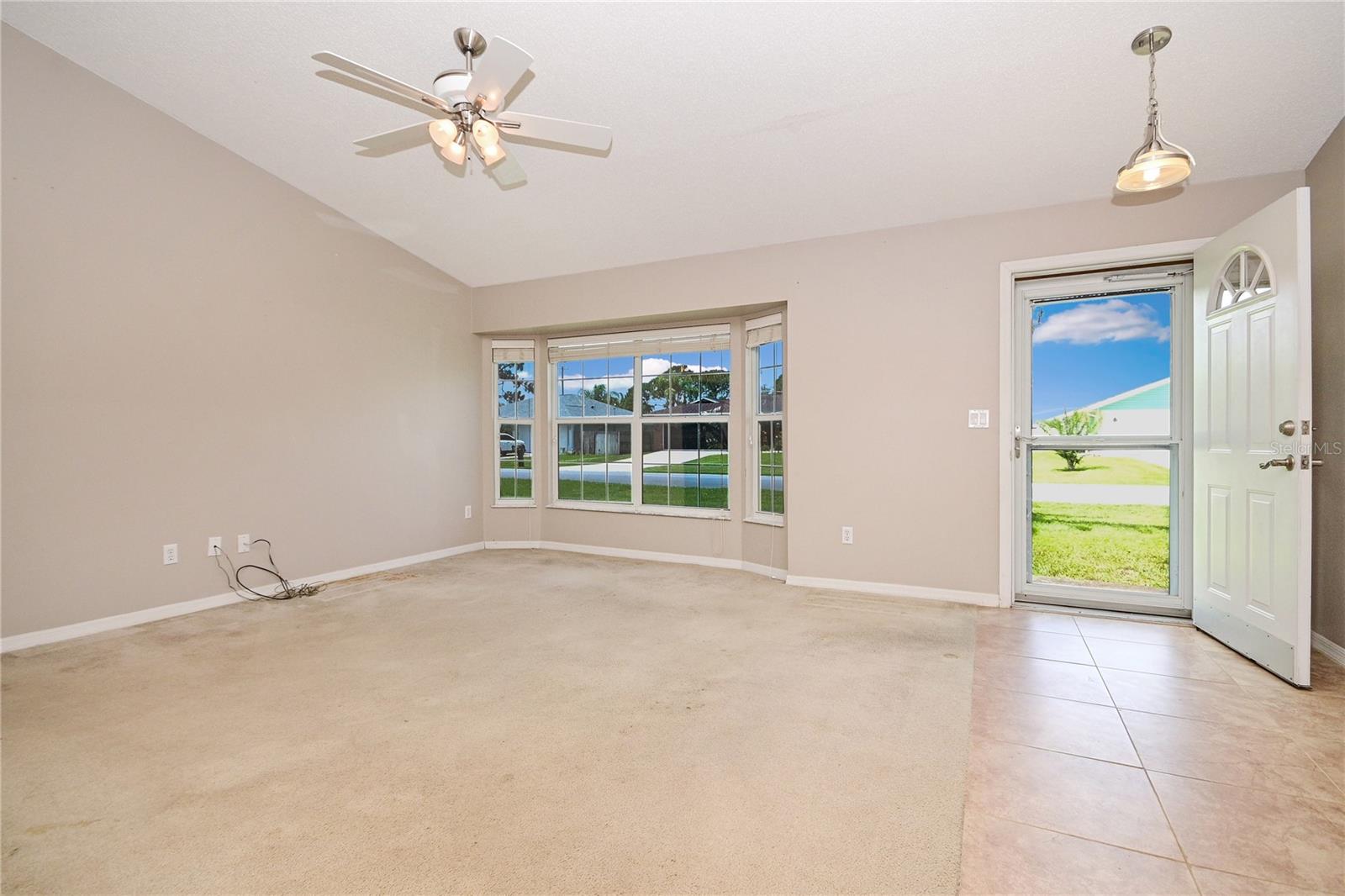 Image 6 of 35 For 1903 Willow Oak Drive