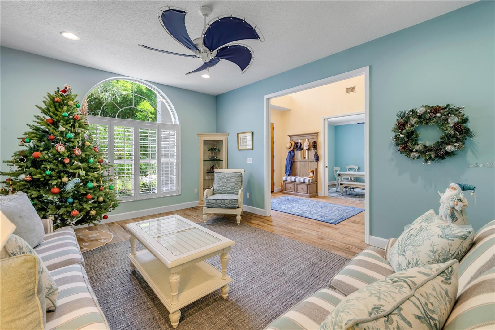 Image 11 of 100 For 6325 Palmas Bay Circle