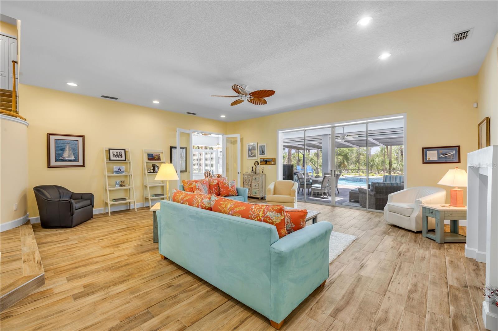 Image 19 of 100 For 6325 Palmas Bay Circle
