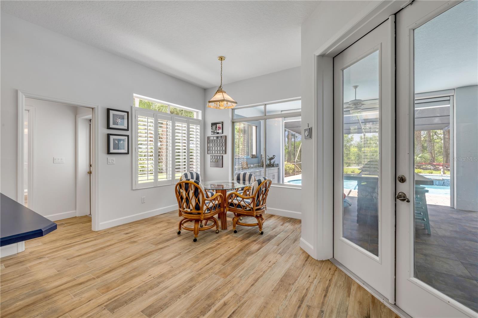 Image 33 of 100 For 6325 Palmas Bay Circle