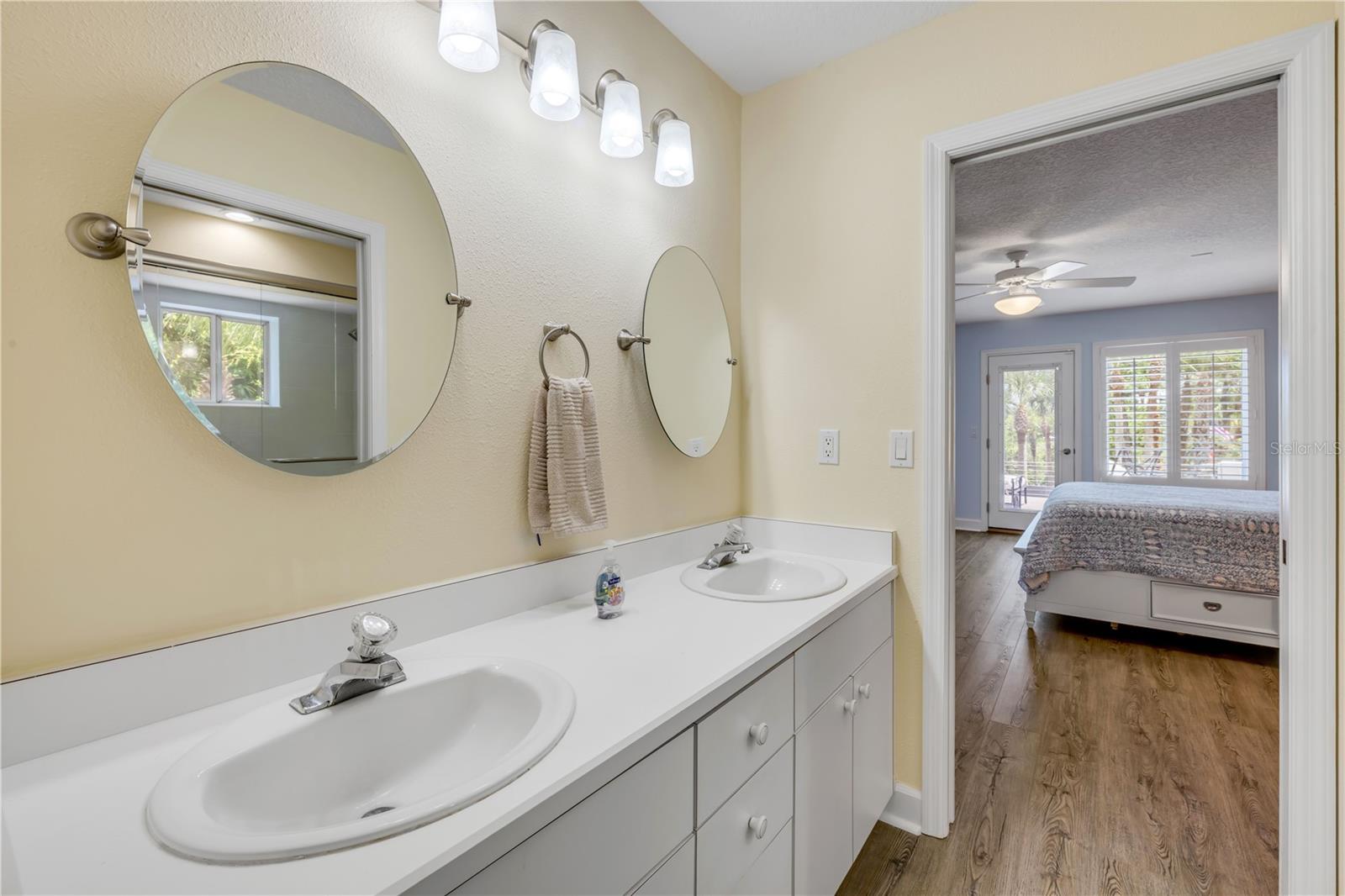 Image 60 of 100 For 6325 Palmas Bay Circle