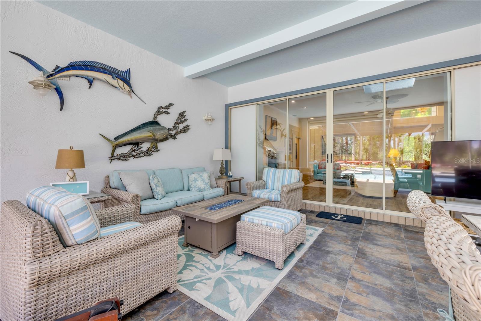 Image 71 of 100 For 6325 Palmas Bay Circle
