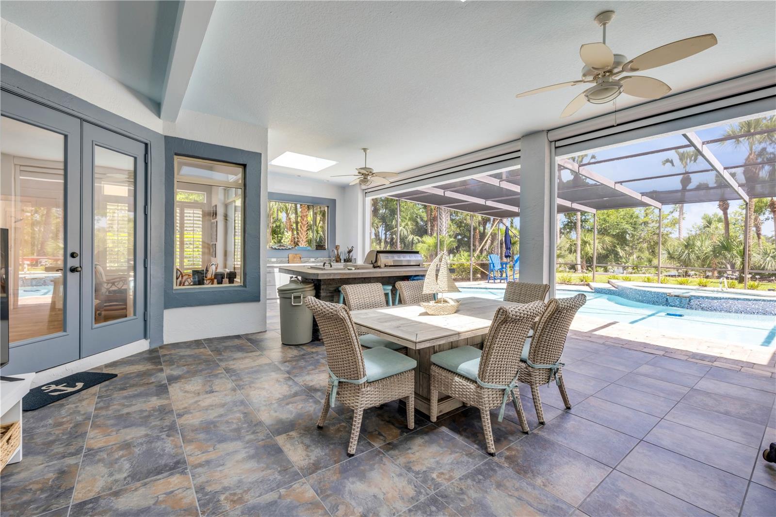 Image 75 of 100 For 6325 Palmas Bay Circle