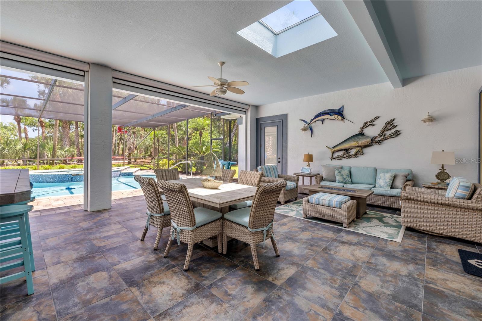 Image 76 of 100 For 6325 Palmas Bay Circle