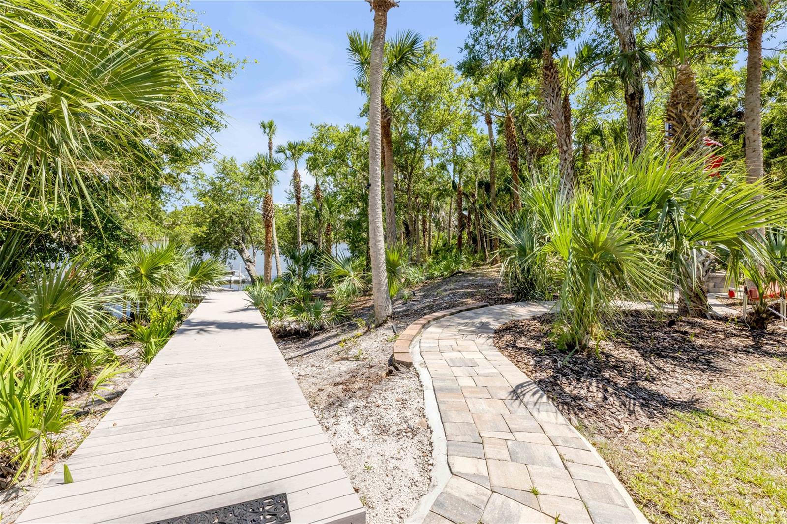 Image 90 of 100 For 6325 Palmas Bay Circle