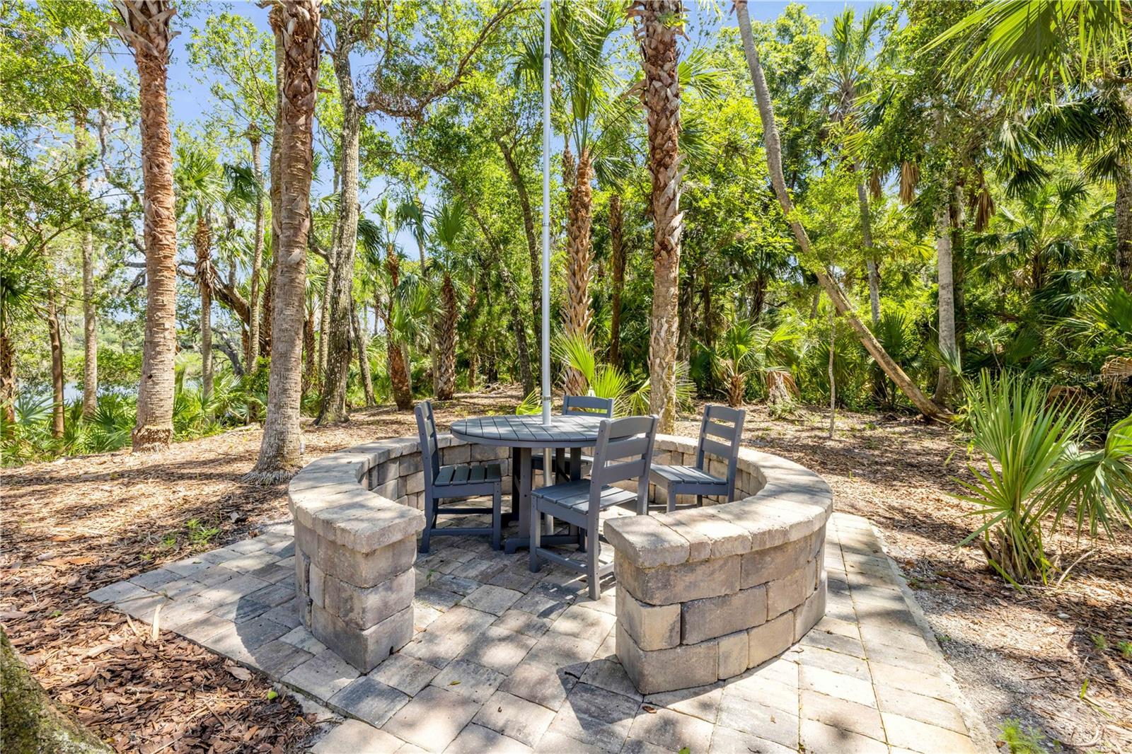 Image 92 of 100 For 6325 Palmas Bay Circle