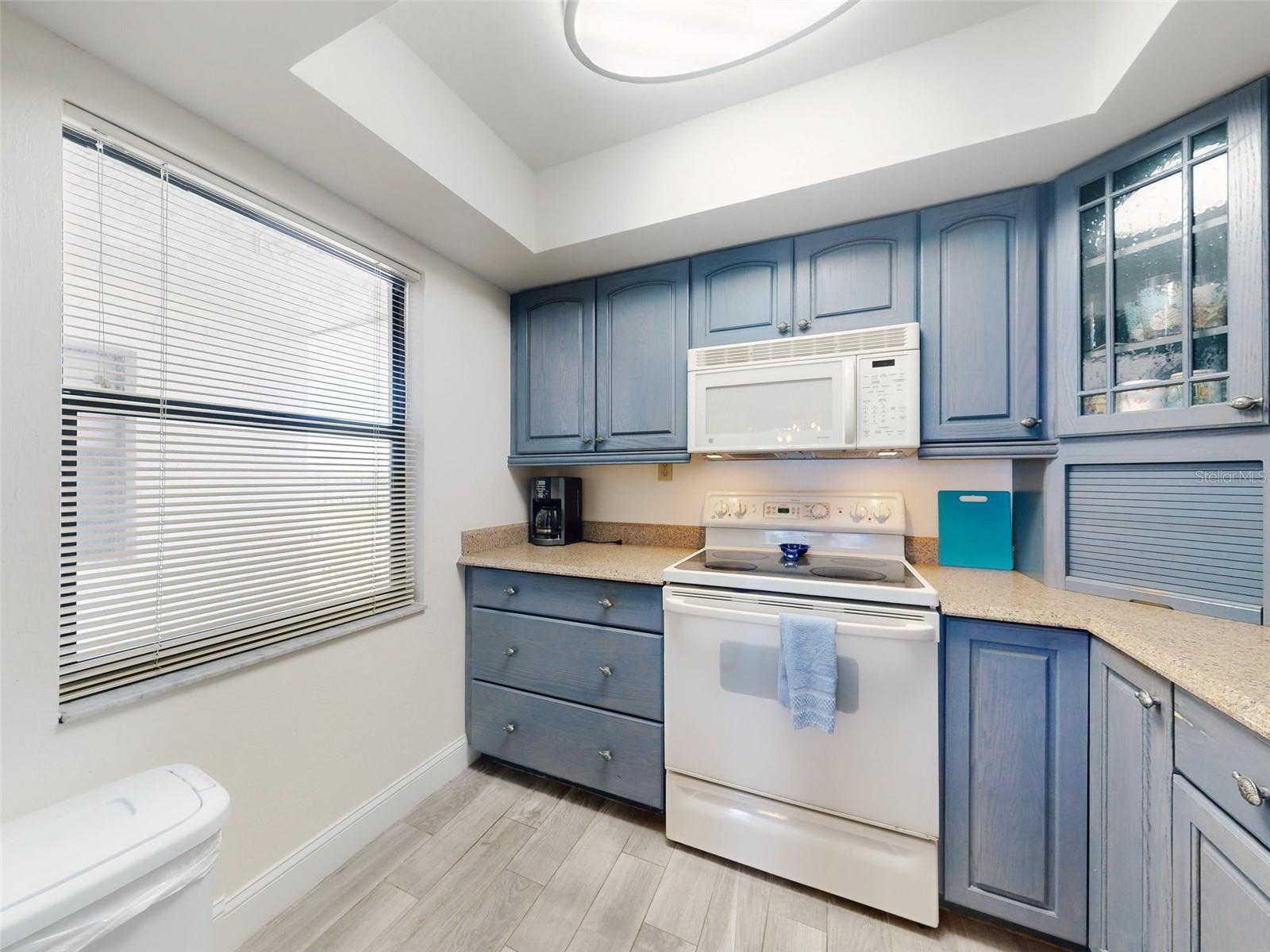Image 12 of 84 For 4175 Atlantic Avenue 4110
