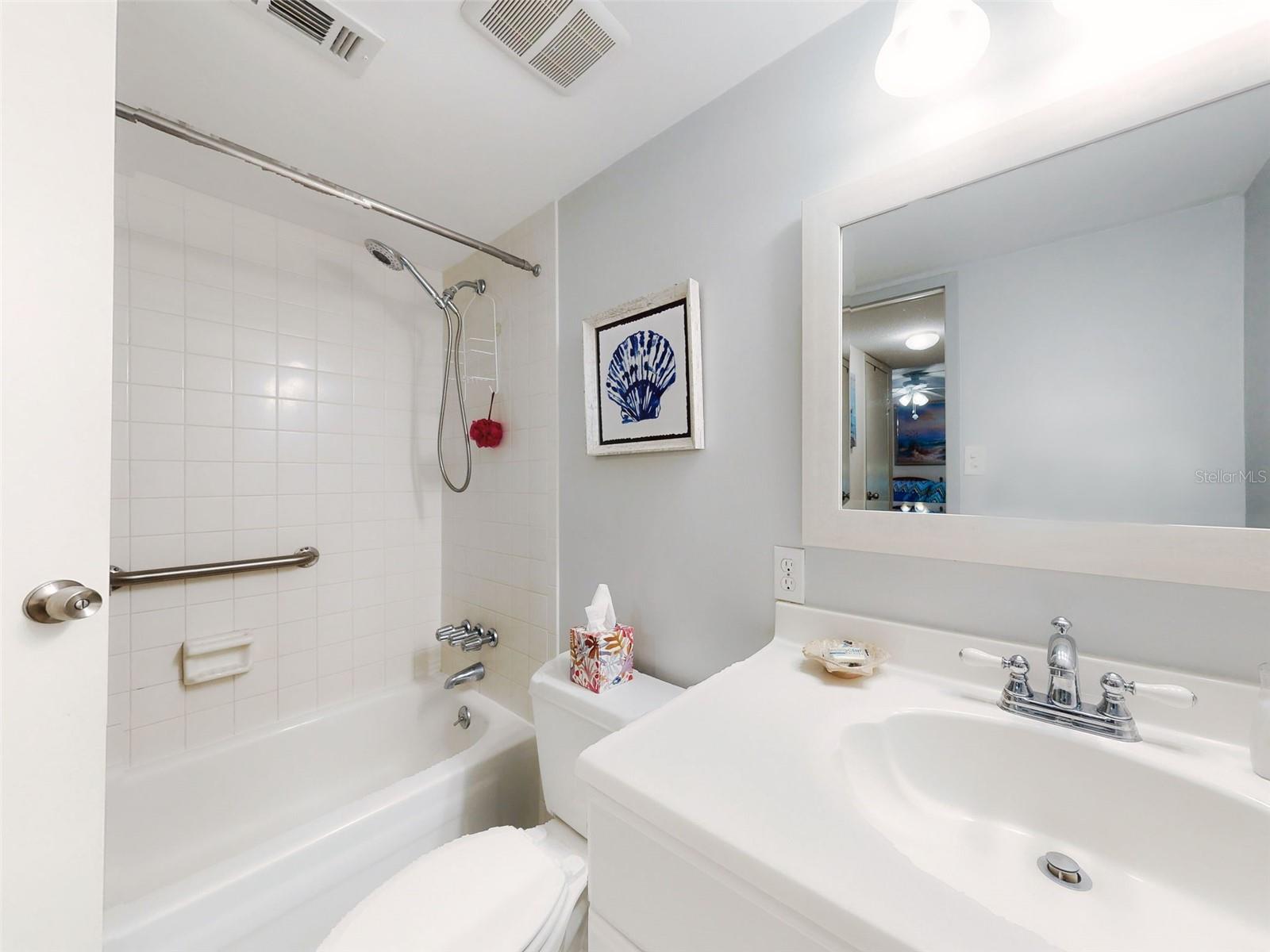 Image 40 of 84 For 4175 Atlantic Avenue 4110