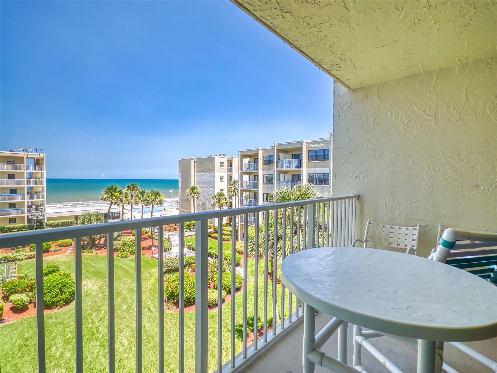 Image 46 of 84 For 4175 Atlantic Avenue 4110