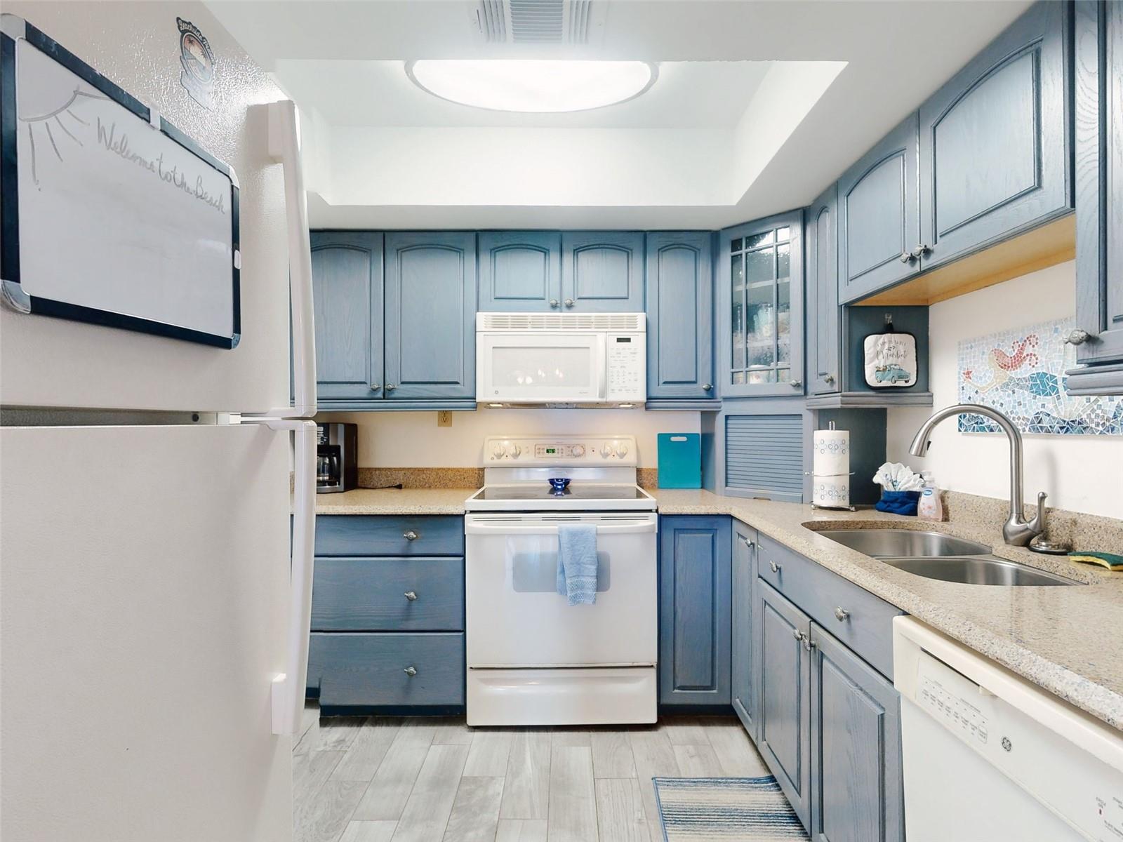 Image 7 of 84 For 4175 Atlantic Avenue 4110