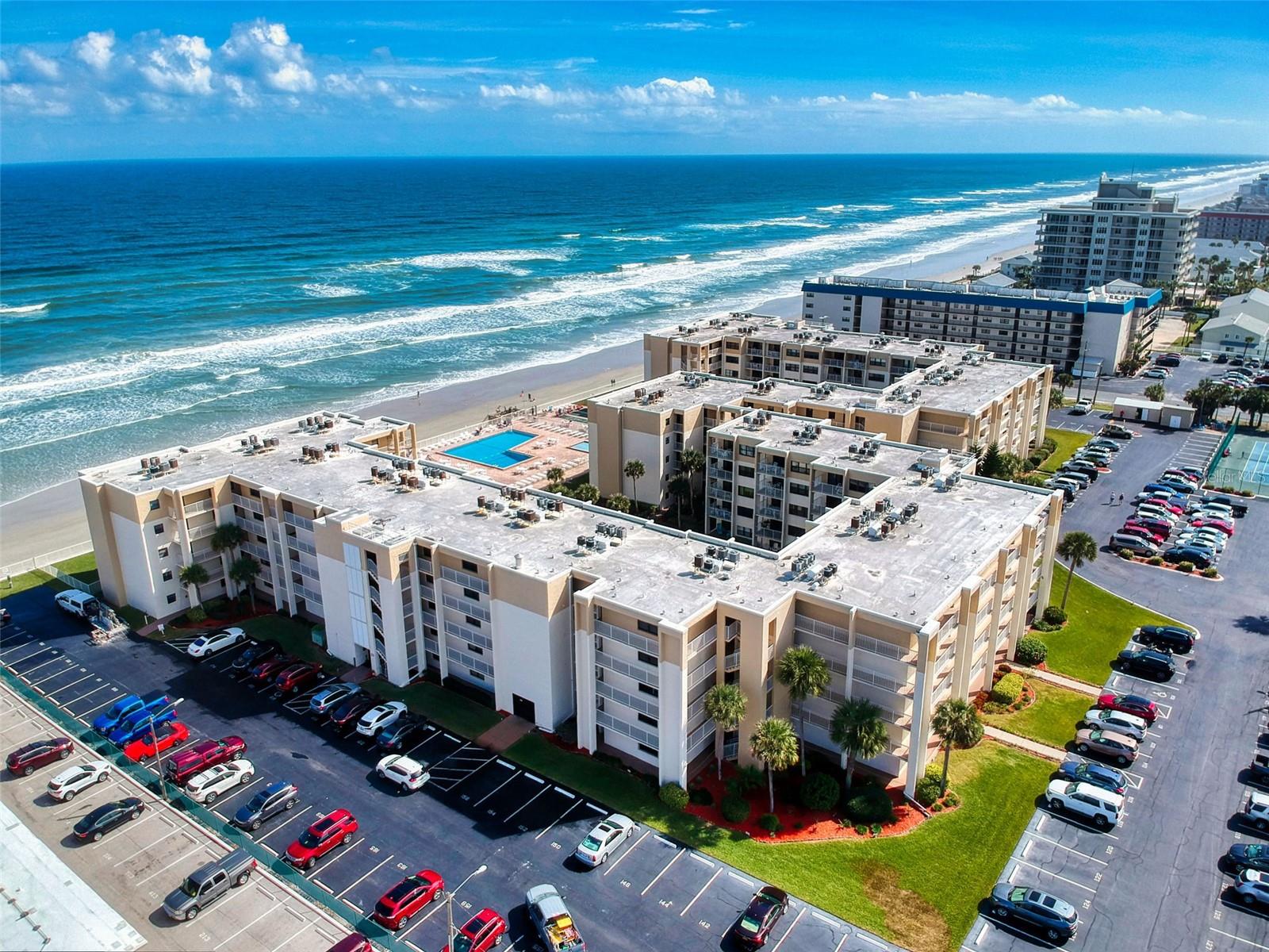 Image 71 of 84 For 4175 Atlantic Avenue 4110