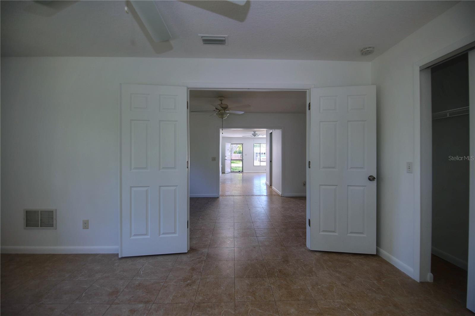 Image 12 of 43 For 805 18th Avenue