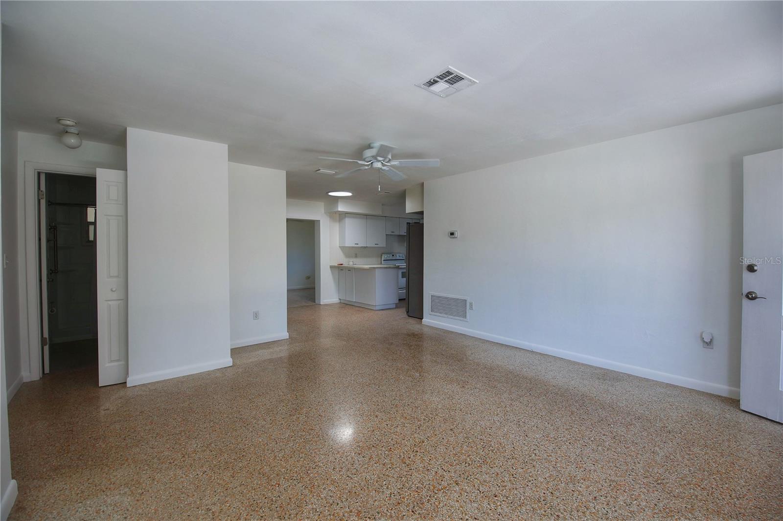 Image 2 of 43 For 805 18th Avenue