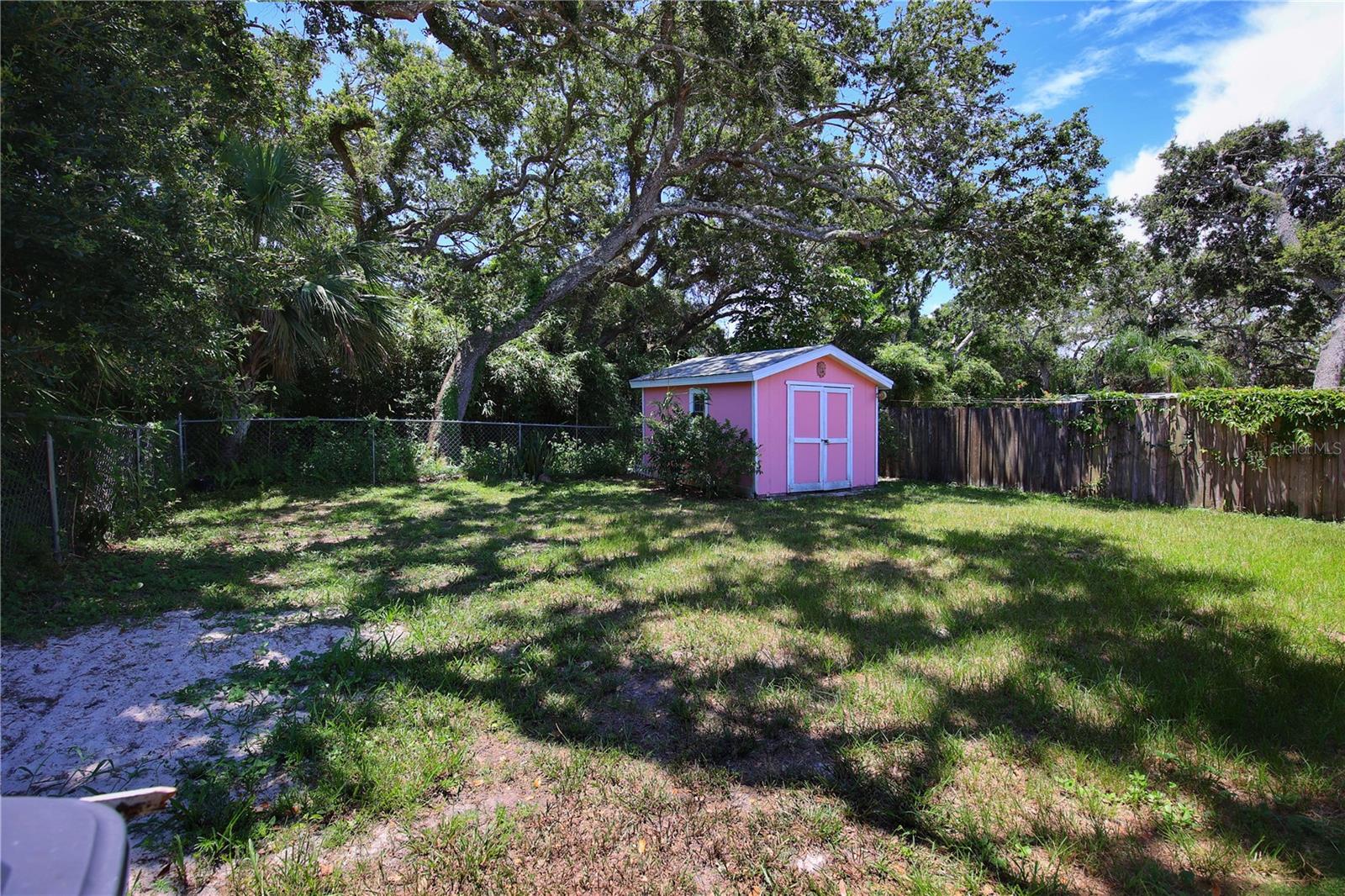 Image 23 of 43 For 805 18th Avenue