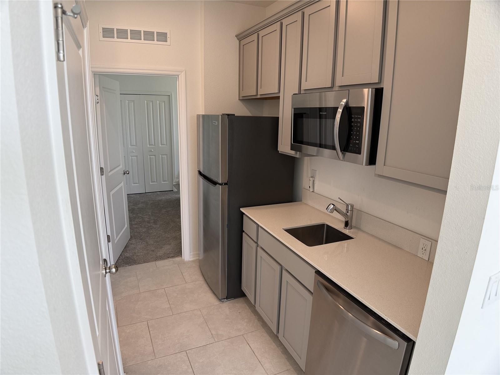 Image 18 of 30 For 3919 Willowbrook Drive