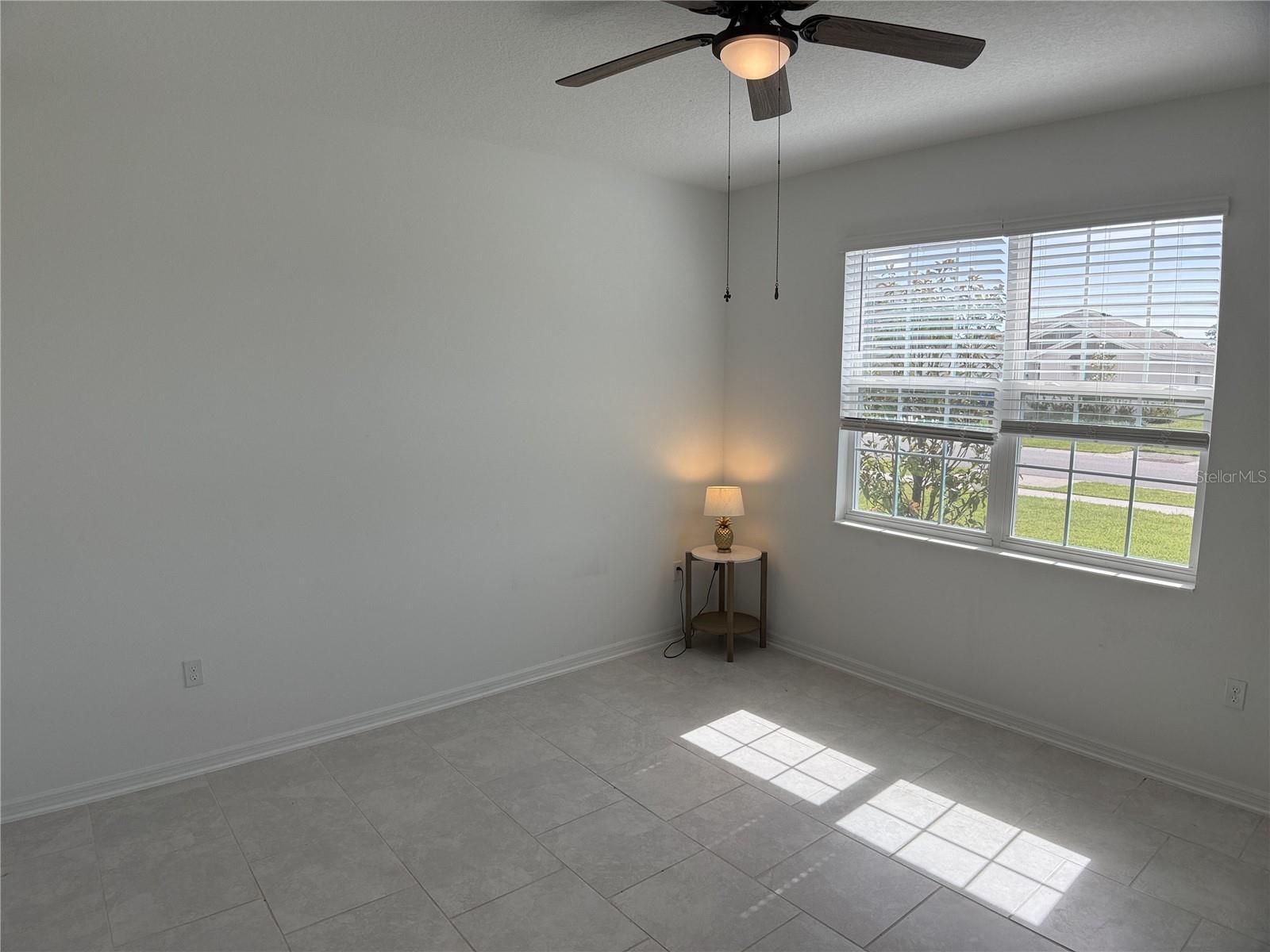 Image 23 of 30 For 3919 Willowbrook Drive