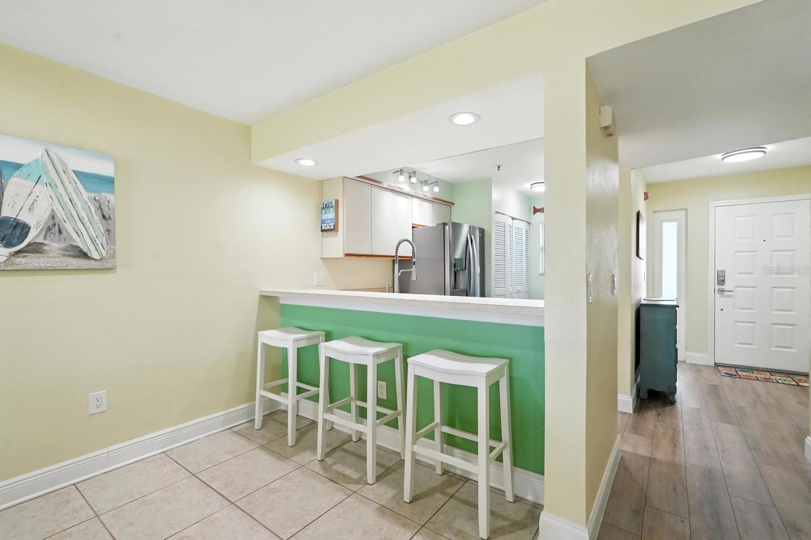 Image 10 of 38 For 454 Bouchelle Drive 102