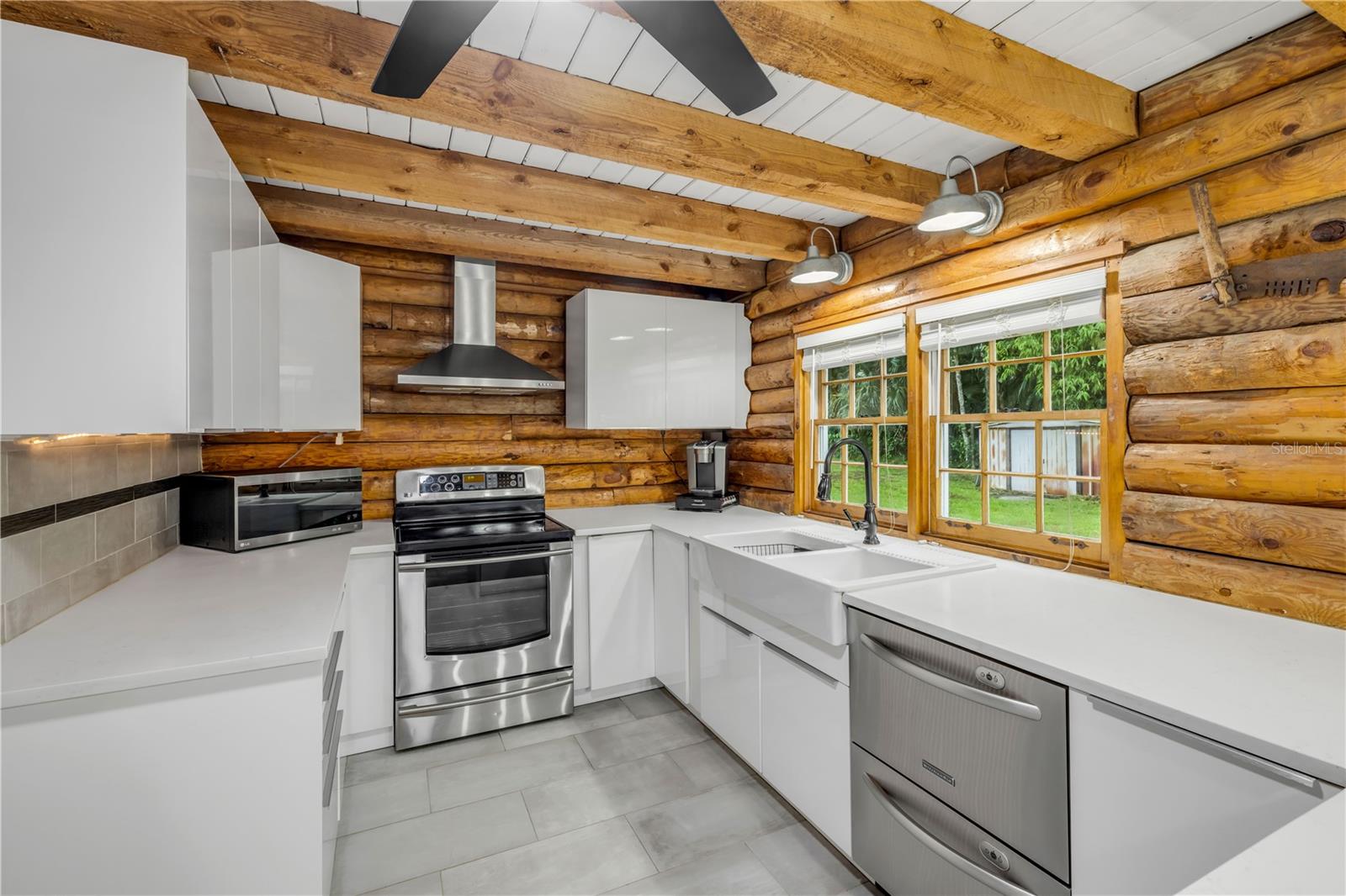 Image 17 of 56 For 2965 Knox Mcrae Dr