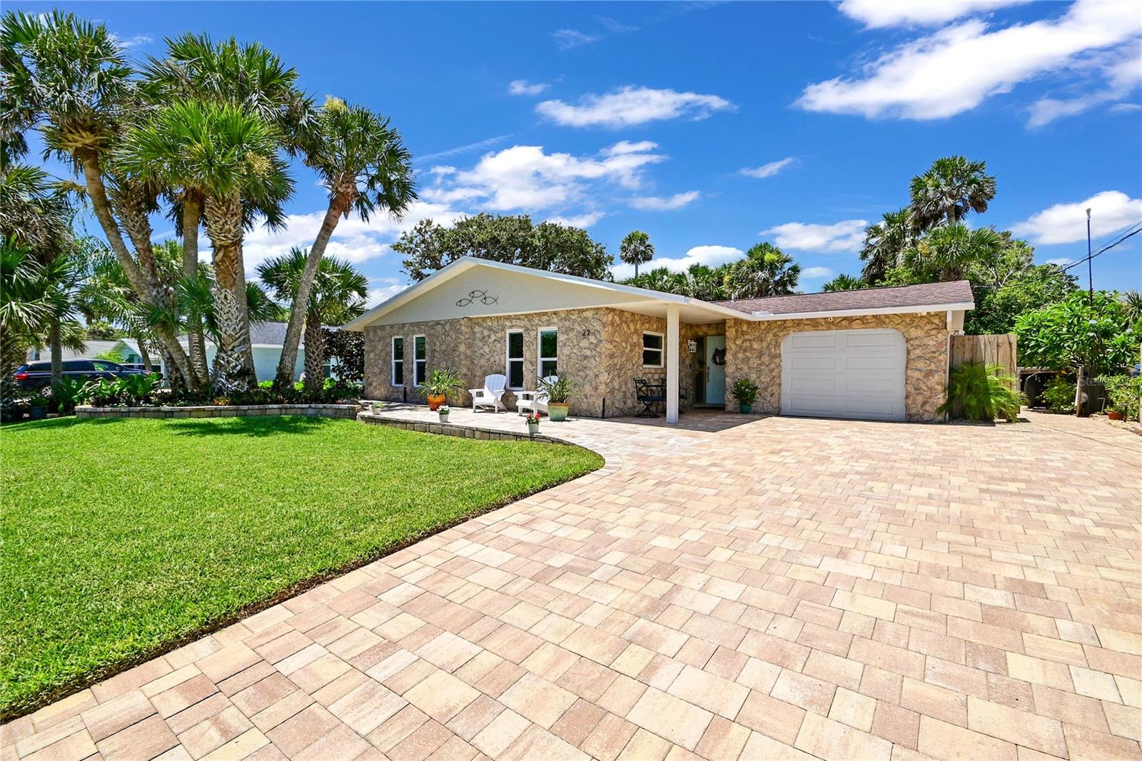 Image 3 of 50 For 22 Sand Dune Drive