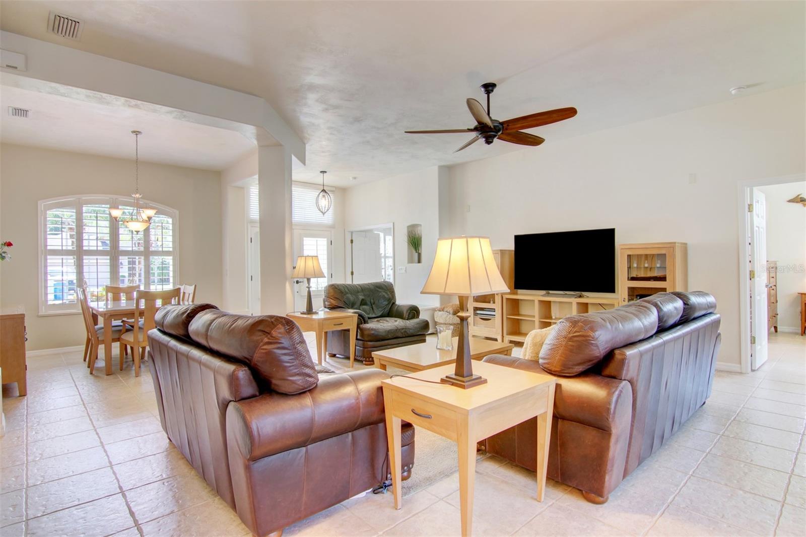 Image 5 of 43 For 3288 Spruce Creek Glen