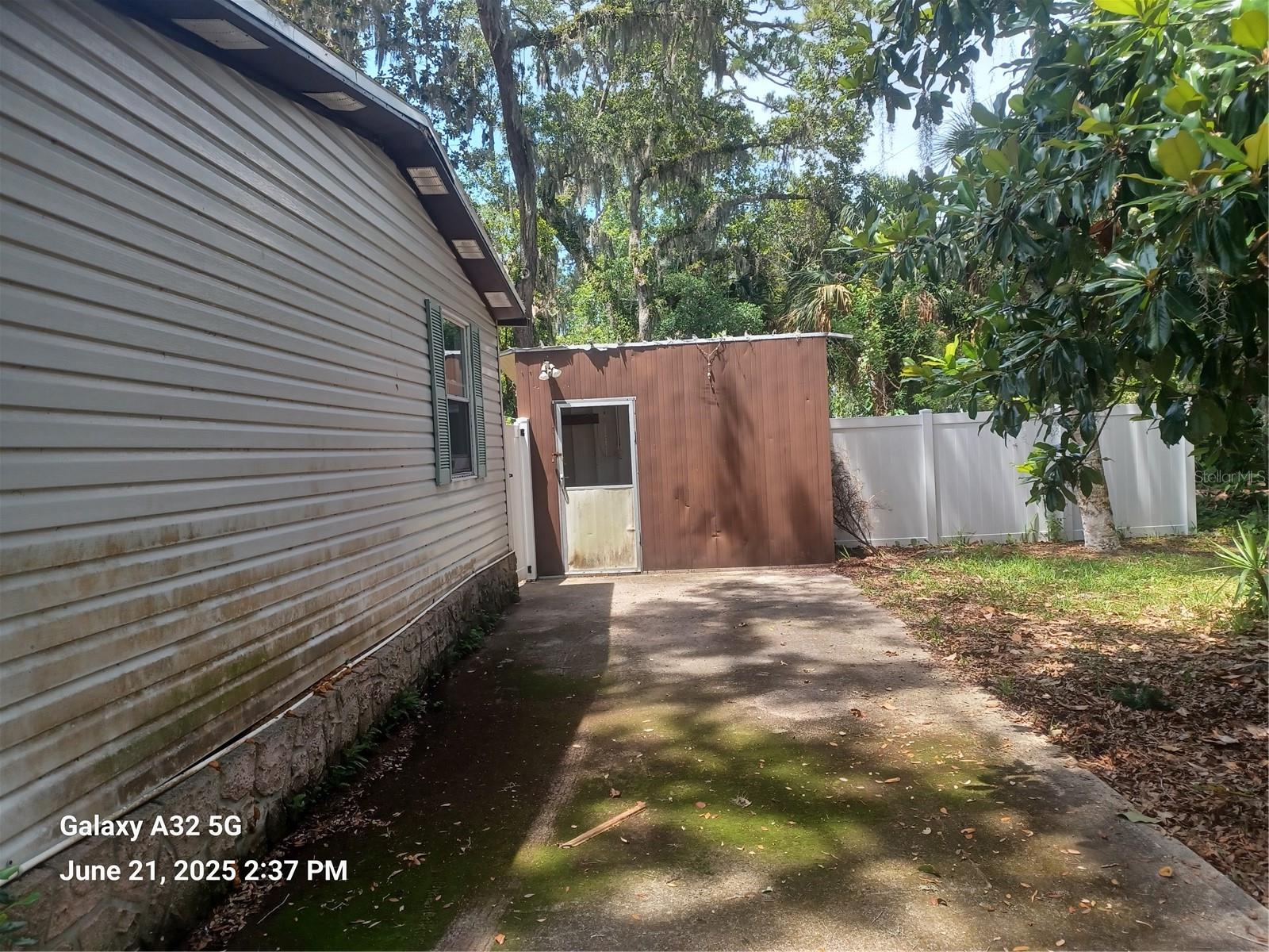 Image 11 of 12 For 6043 Galien Court