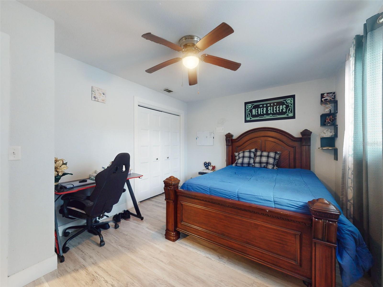 Image 31 of 39 For 5476 Bayshore Drive