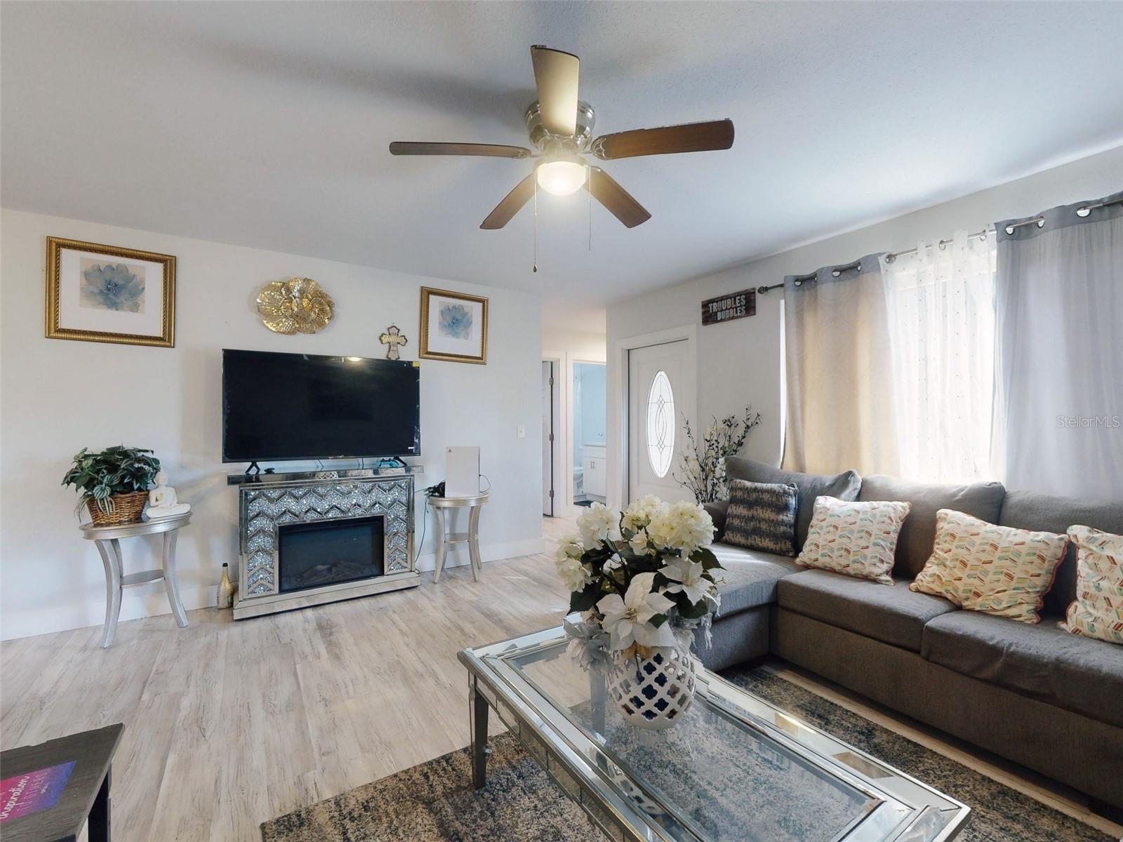 Image 6 of 39 For 5476 Bayshore Drive
