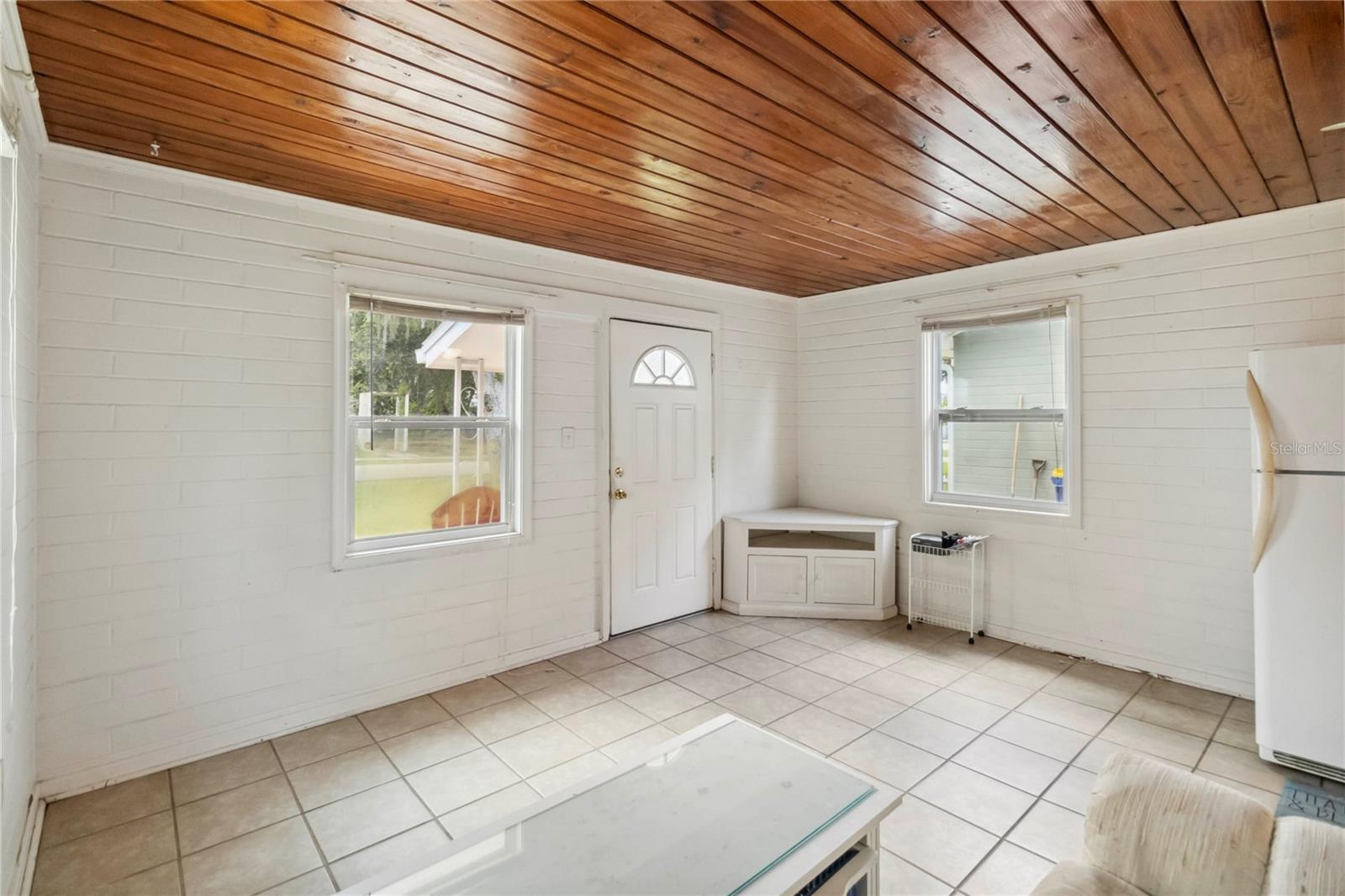 Image 18 of 31 For 132 Turgot Avenue