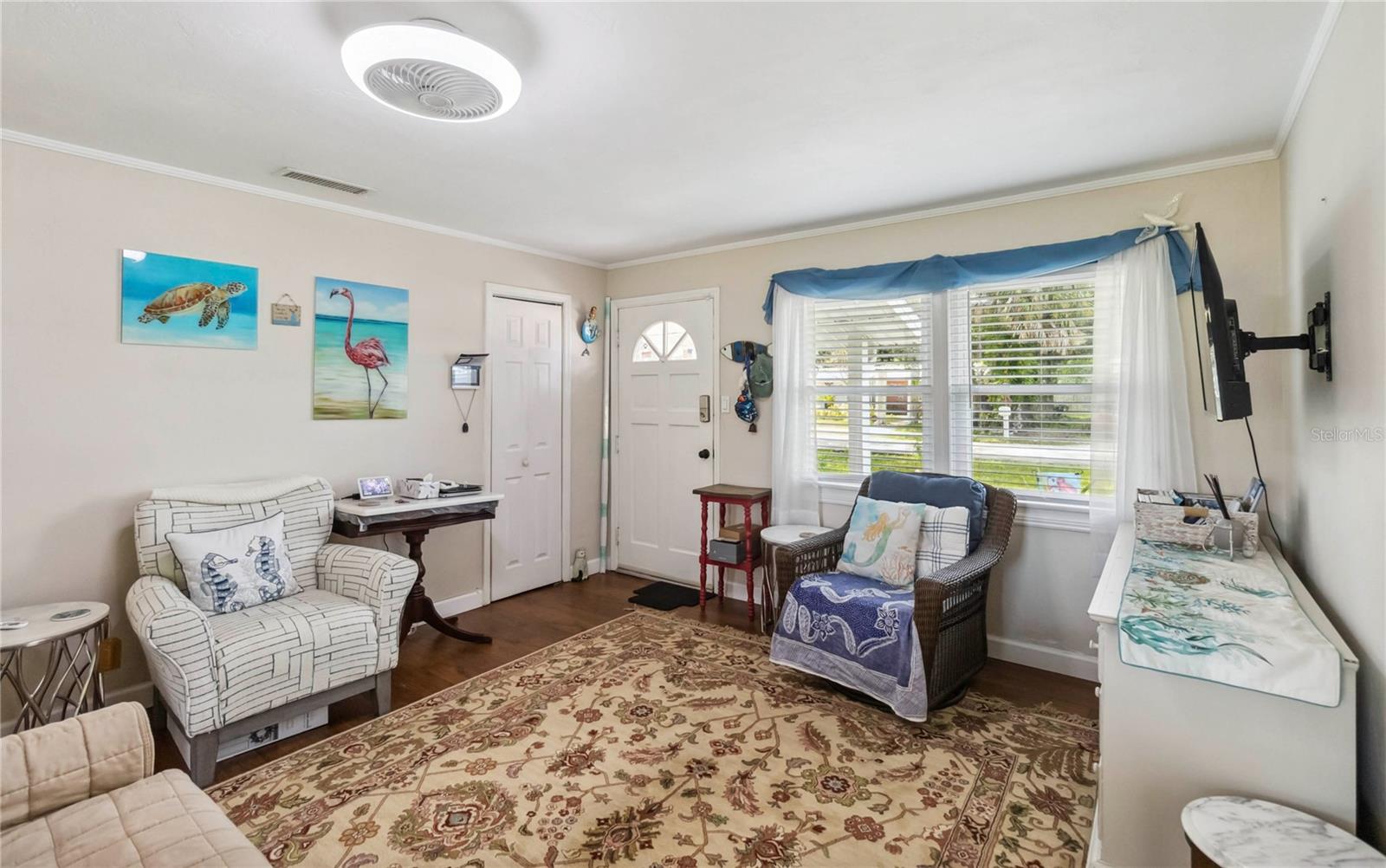 Image 5 of 31 For 132 Turgot Avenue