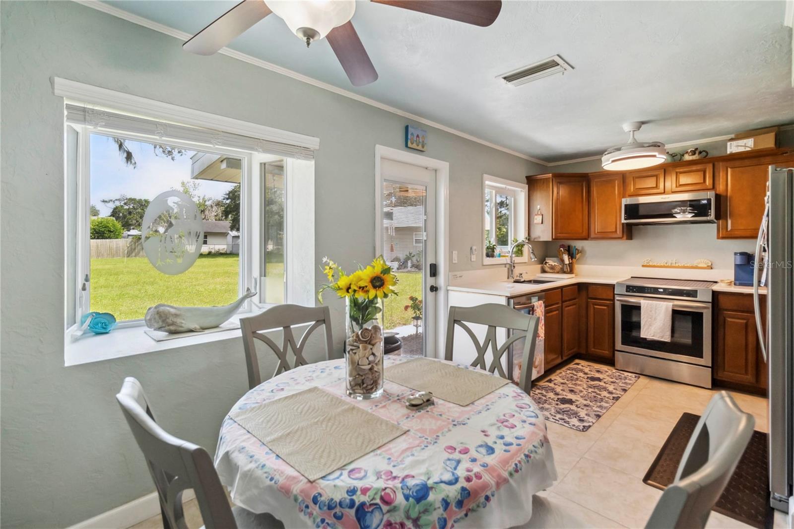 Image 7 of 31 For 132 Turgot Avenue
