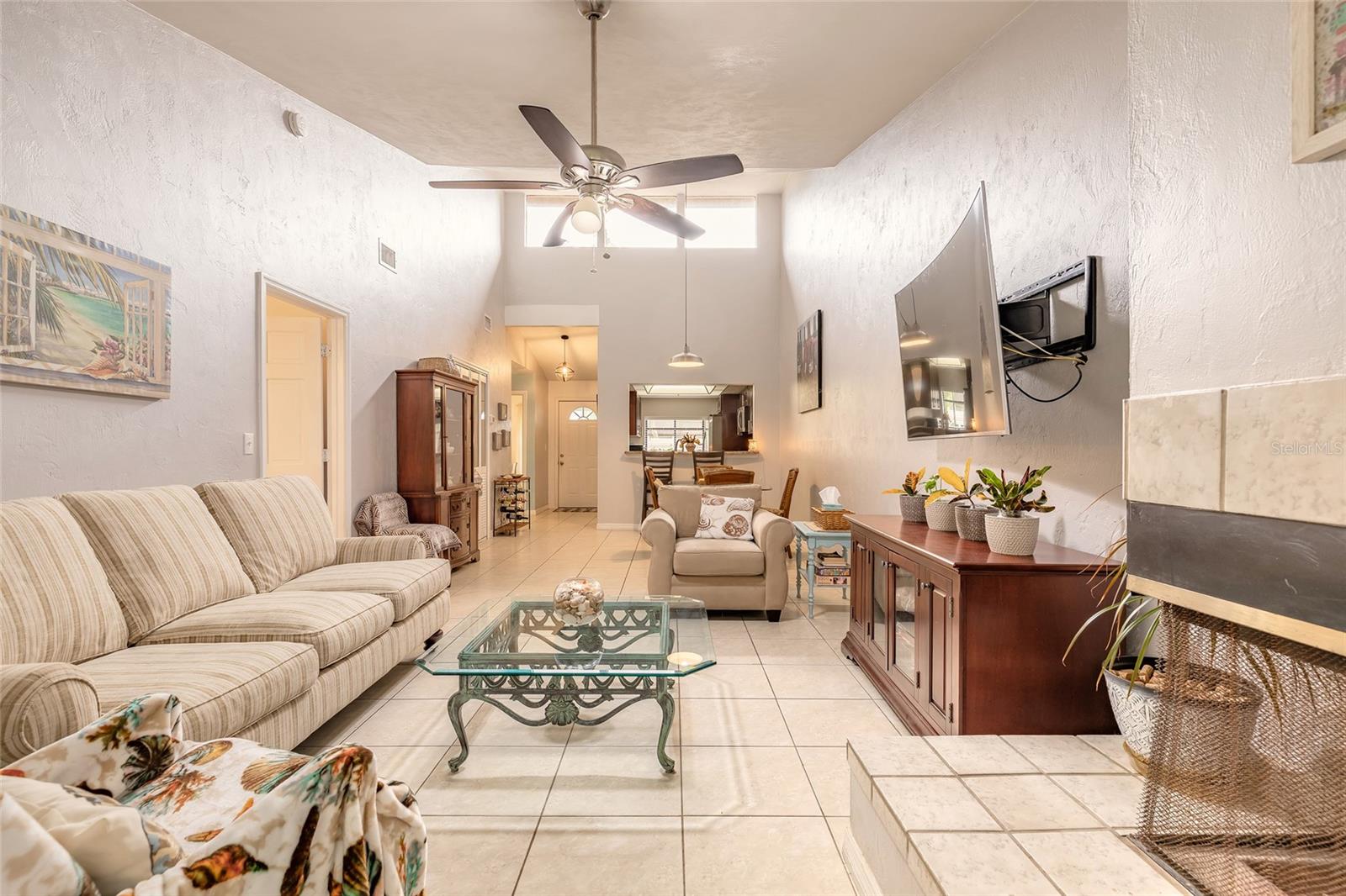 Image 12 of 31 For 1237 Charter Oaks Circle