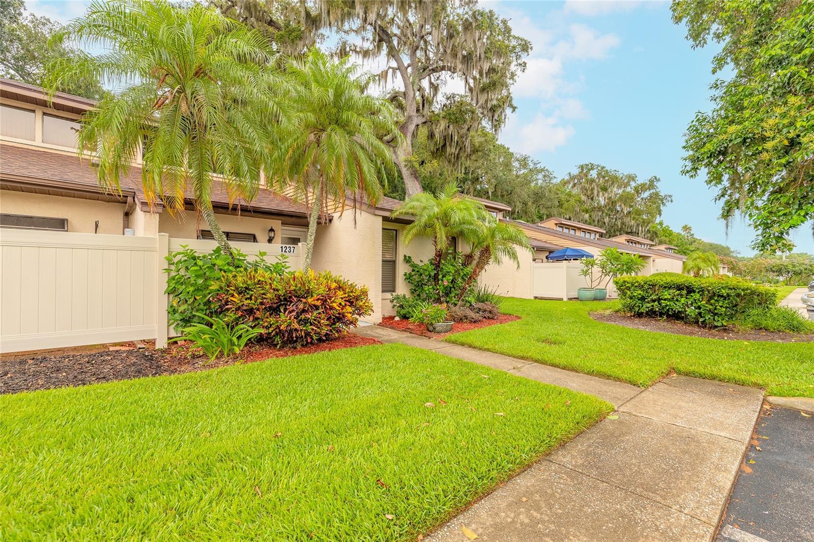Image 27 of 31 For 1237 Charter Oaks Circle