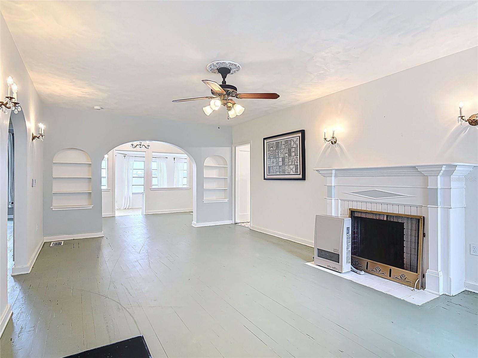 Image 12 of 57 For 255 Lexington Drive