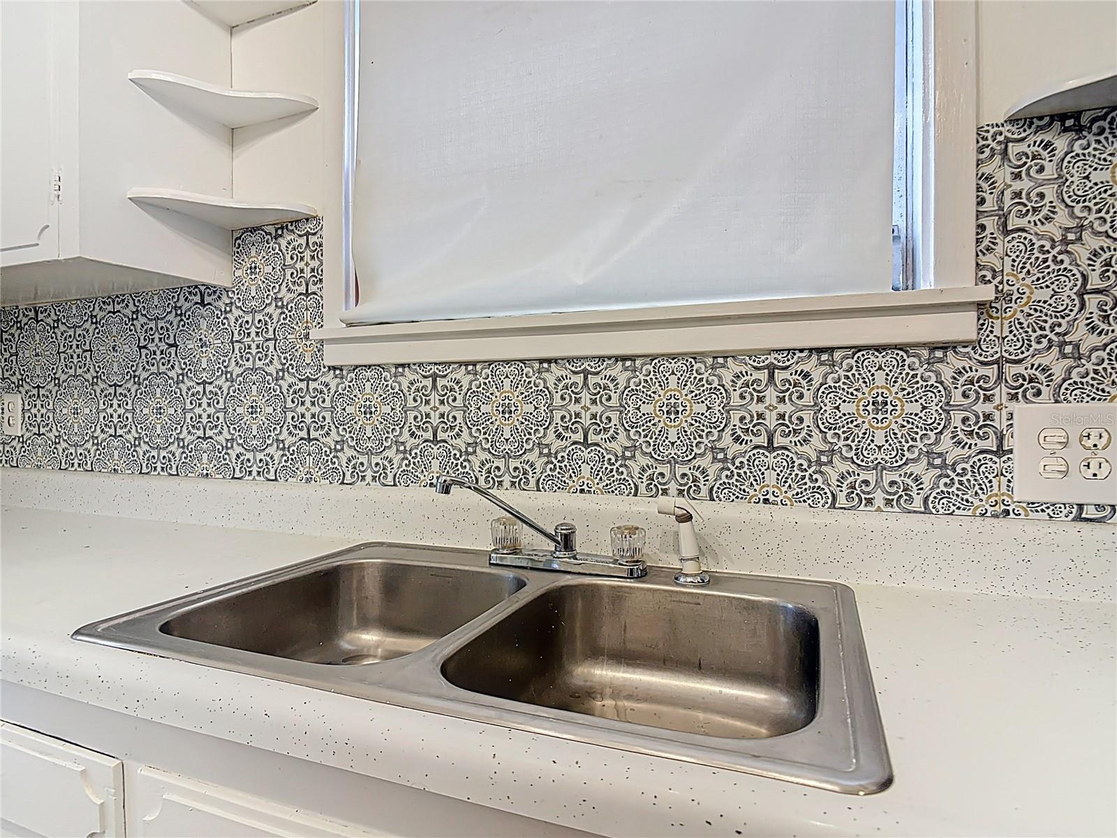 Image 21 of 57 For 255 Lexington Drive