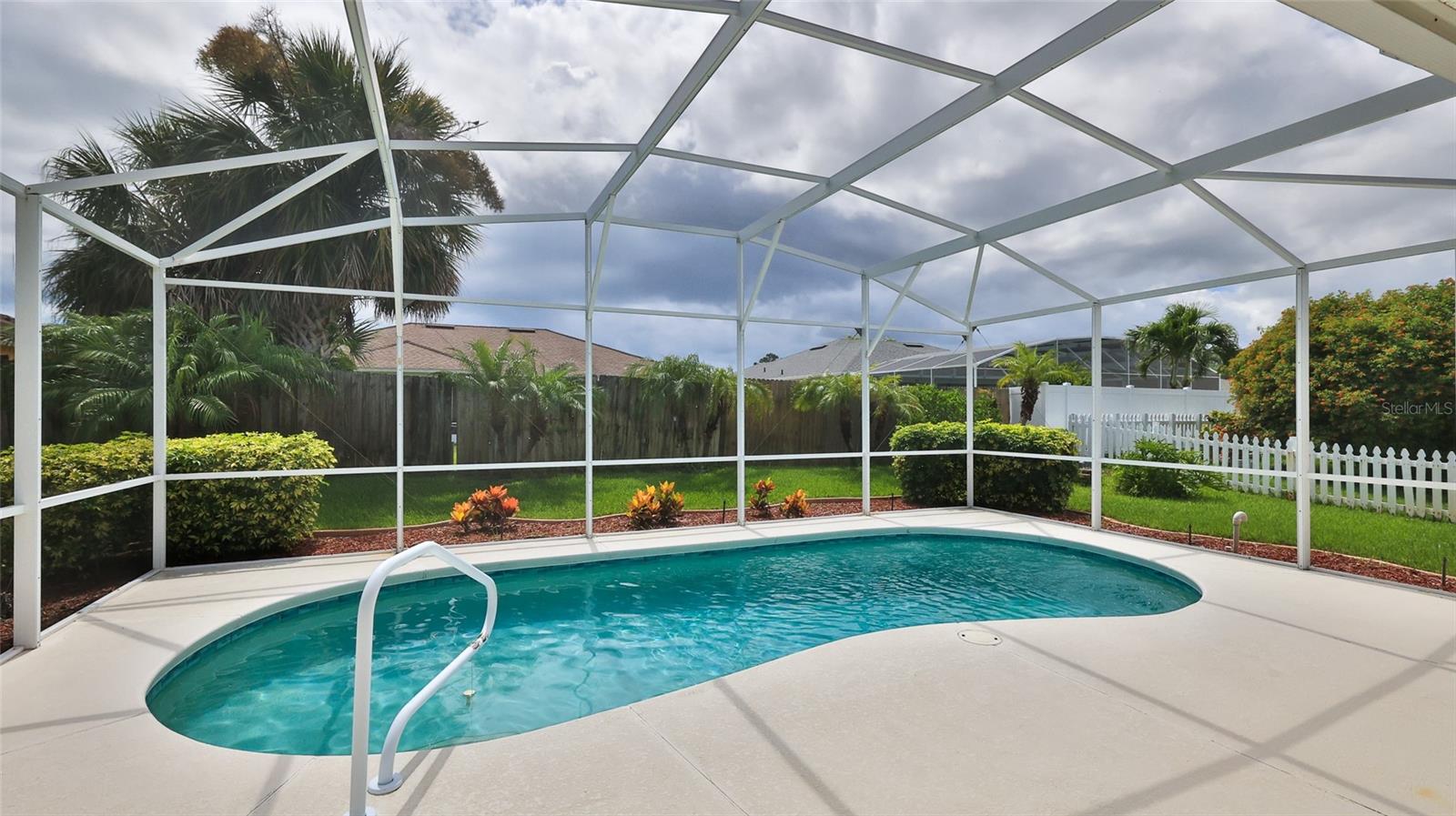 Image 31 of 37 For 405 Central Mariners Drive