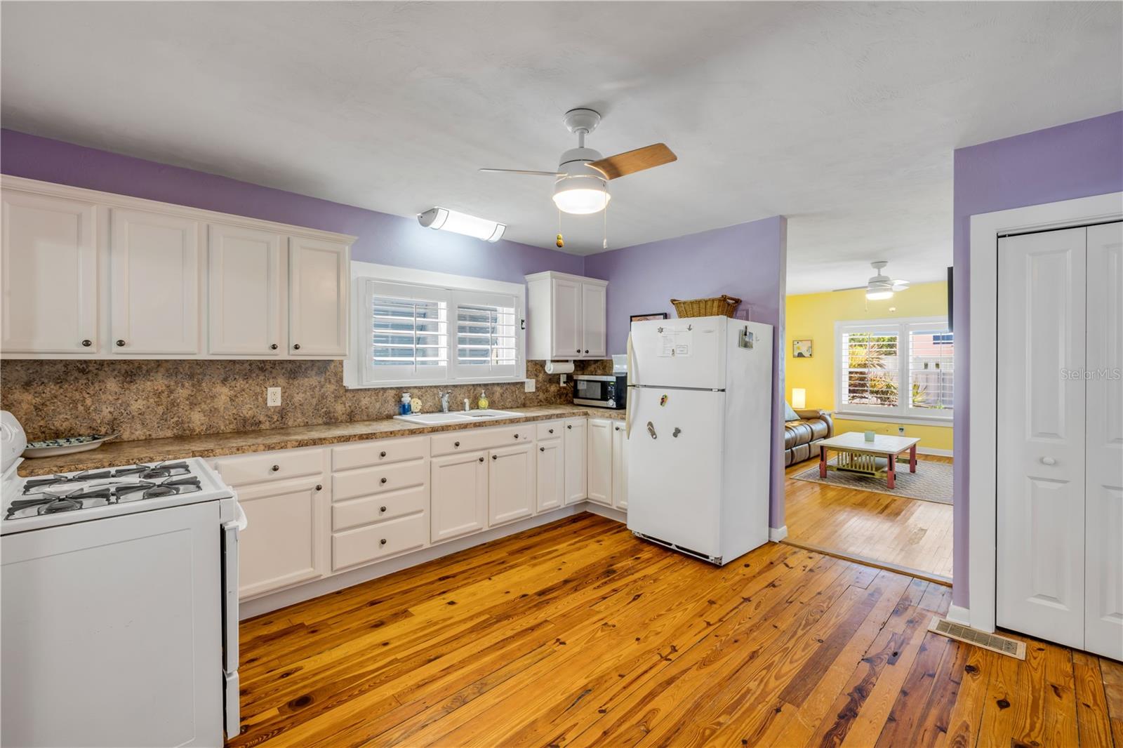 Image 14 of 49 For 821 Ocean Avenue
