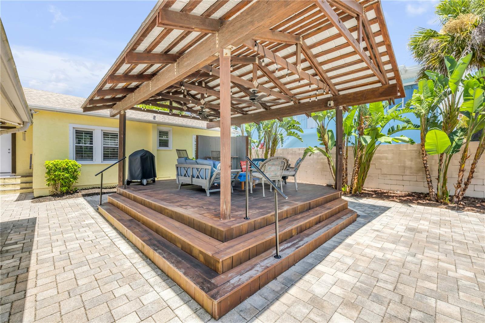 Image 34 of 49 For 821 Ocean Avenue