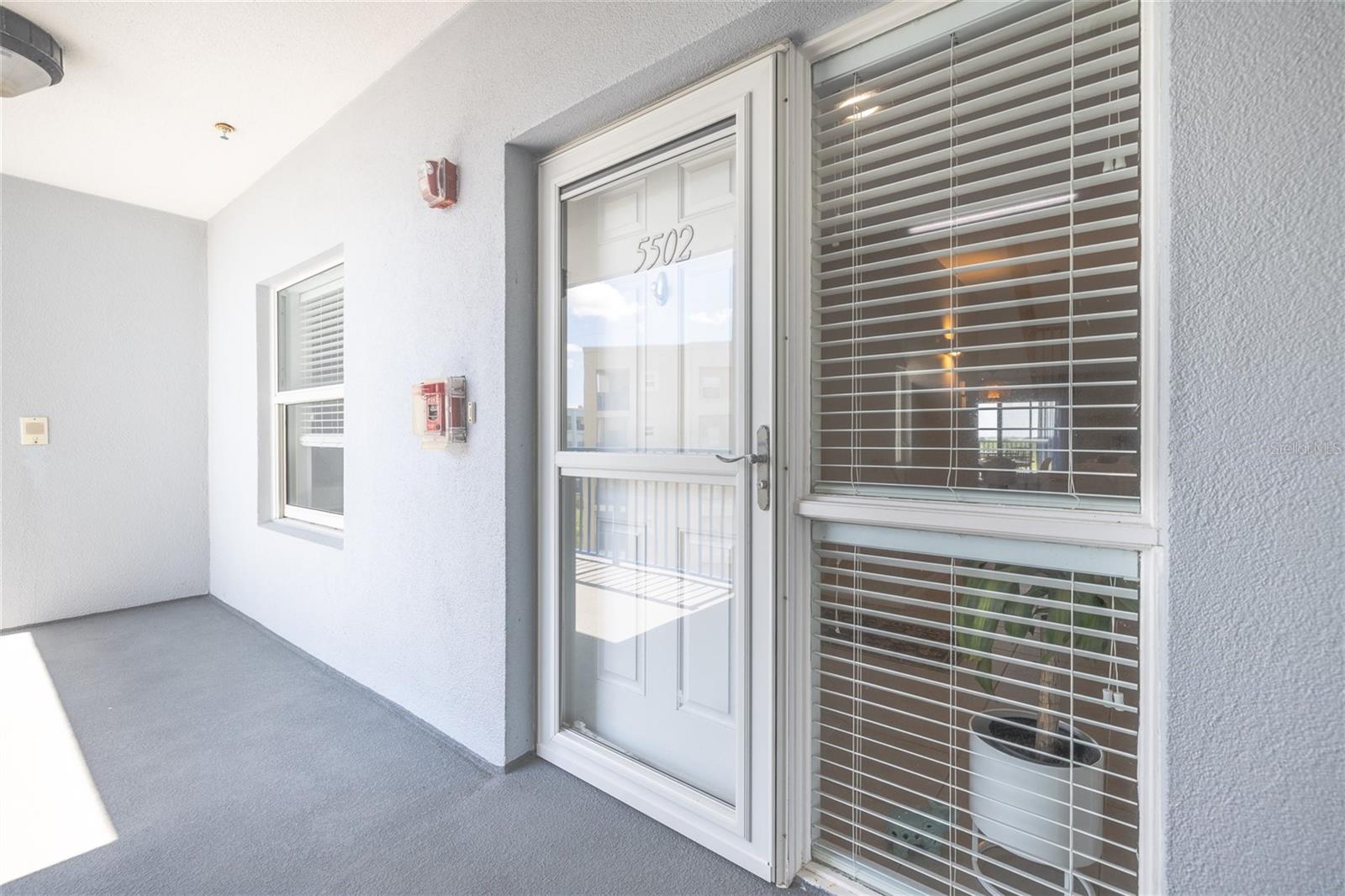 Image 24 of 41 For 5300 Atlantic Avenue 5-502