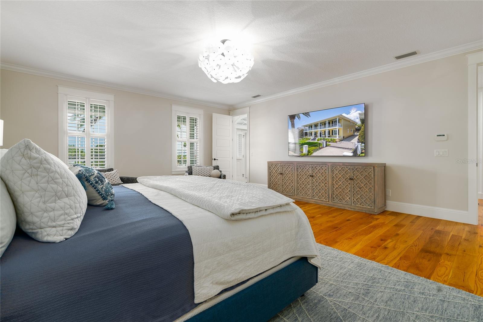 Image 36 of 76 For 1212 Riverside Drive