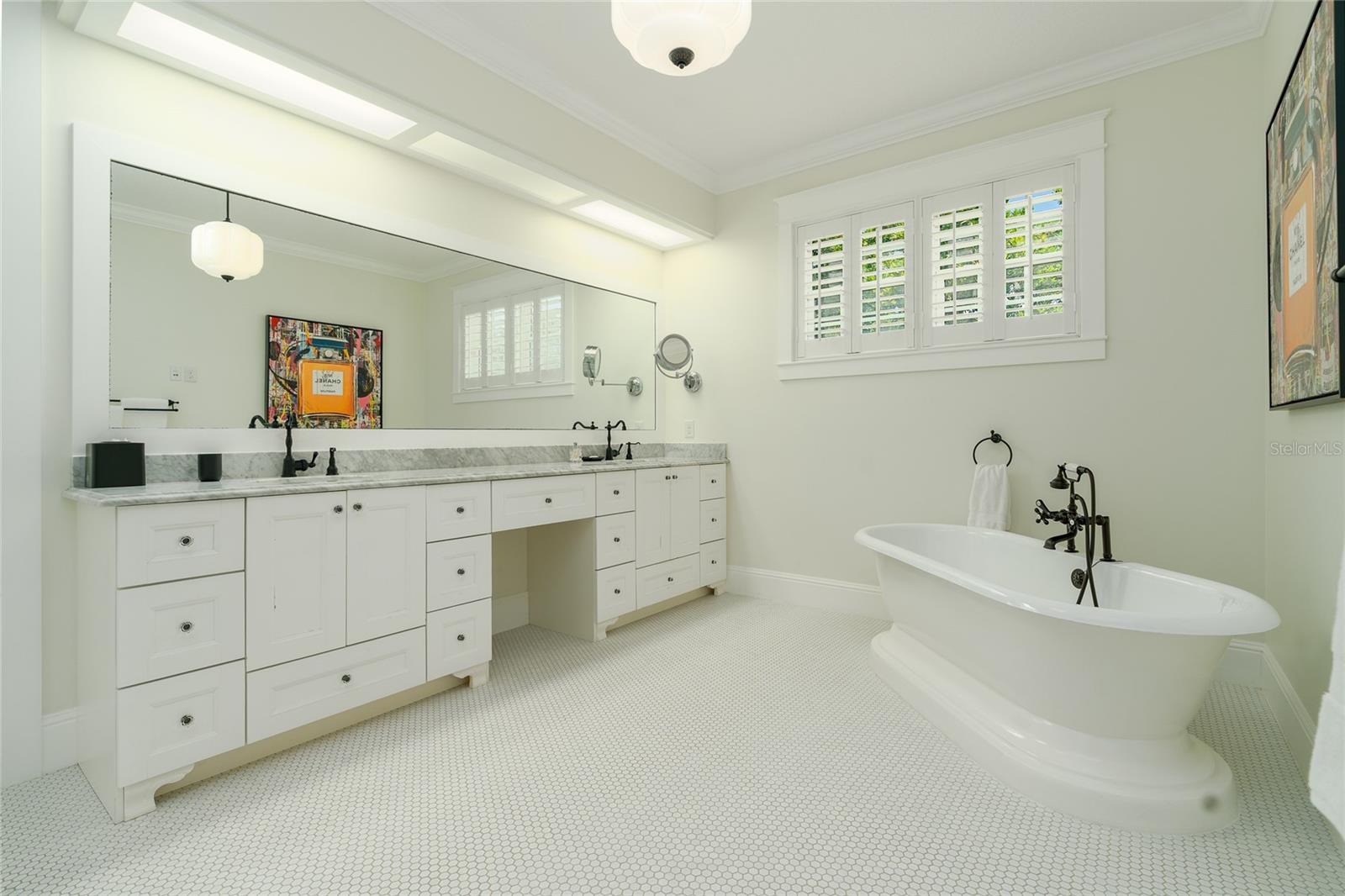 Image 38 of 76 For 1212 Riverside Drive