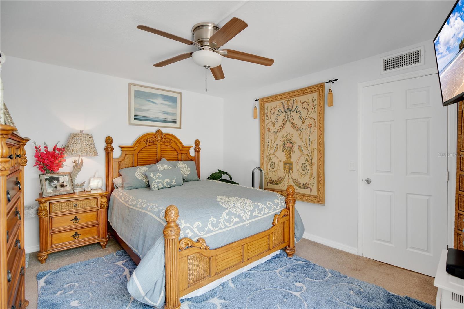 Image 11 of 32 For 4150 Atlantic Avenue 111b