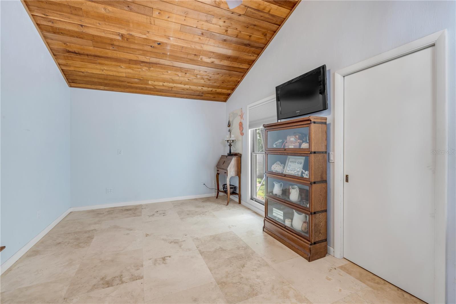 Image 36 of 64 For 1219 Commodore Drive