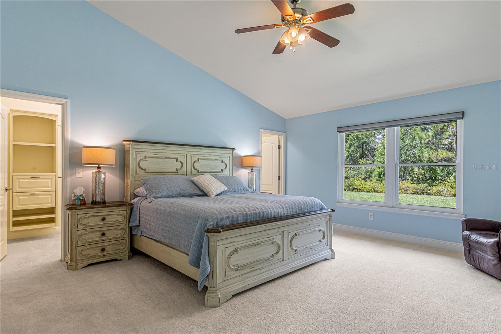 Image 20 of 44 For 915 Club House Boulevard