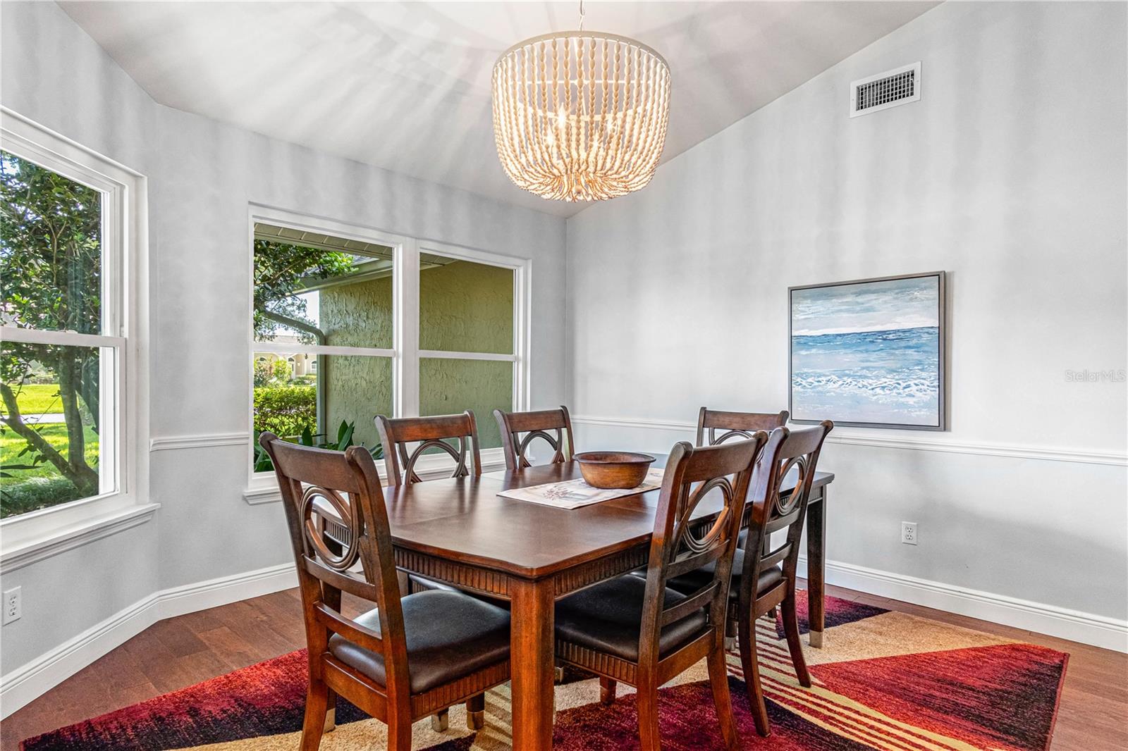 Image 7 of 44 For 915 Club House Boulevard
