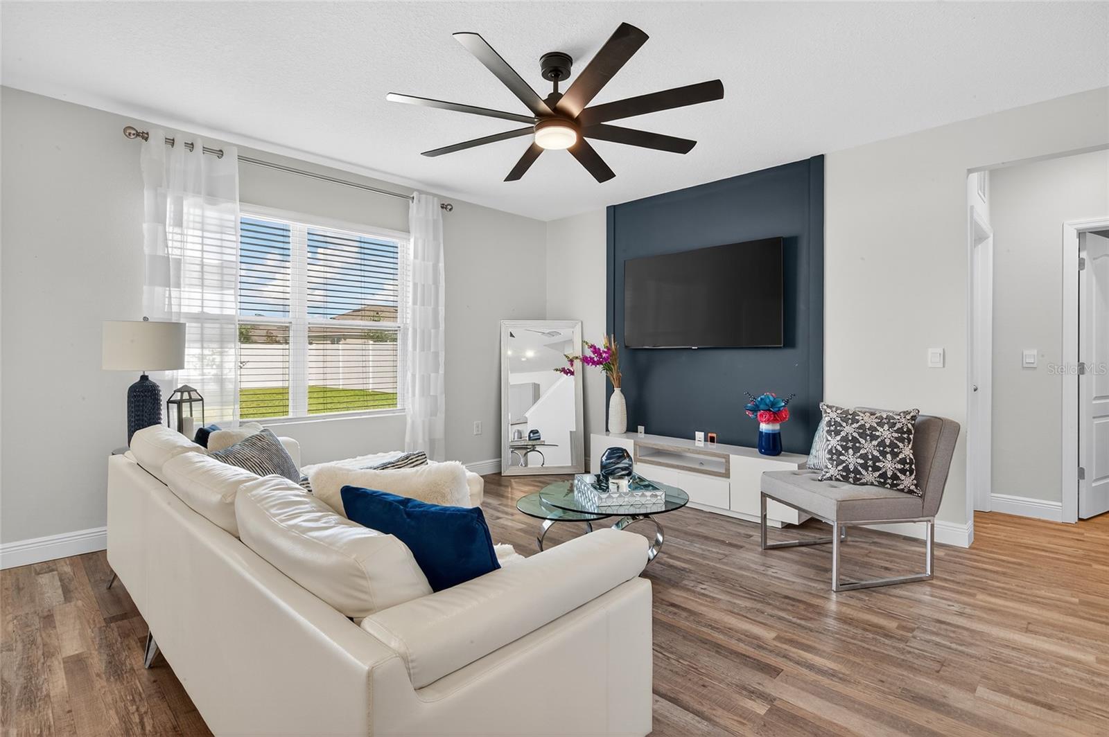 Image 17 of 52 For 2667 Neverland Drive
