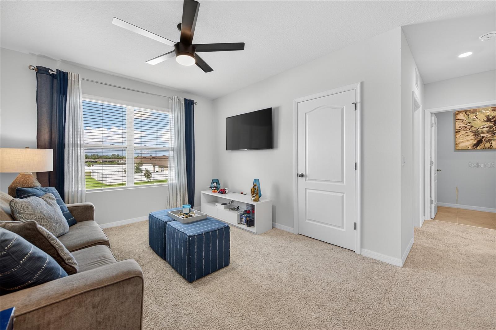Image 29 of 52 For 2667 Neverland Drive