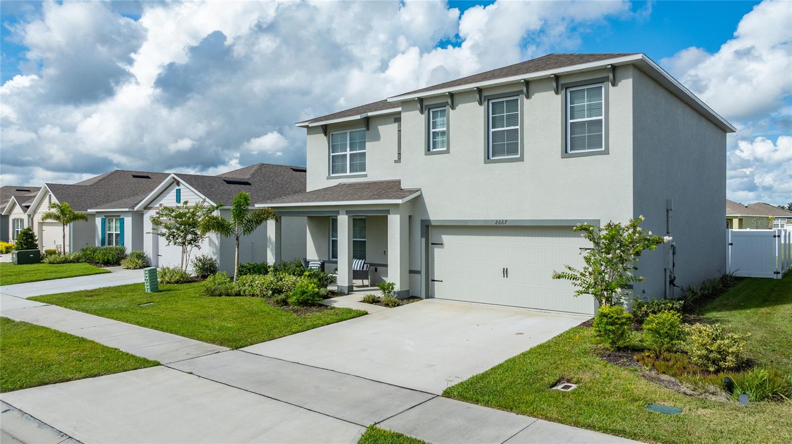 Image 3 of 52 For 2667 Neverland Drive